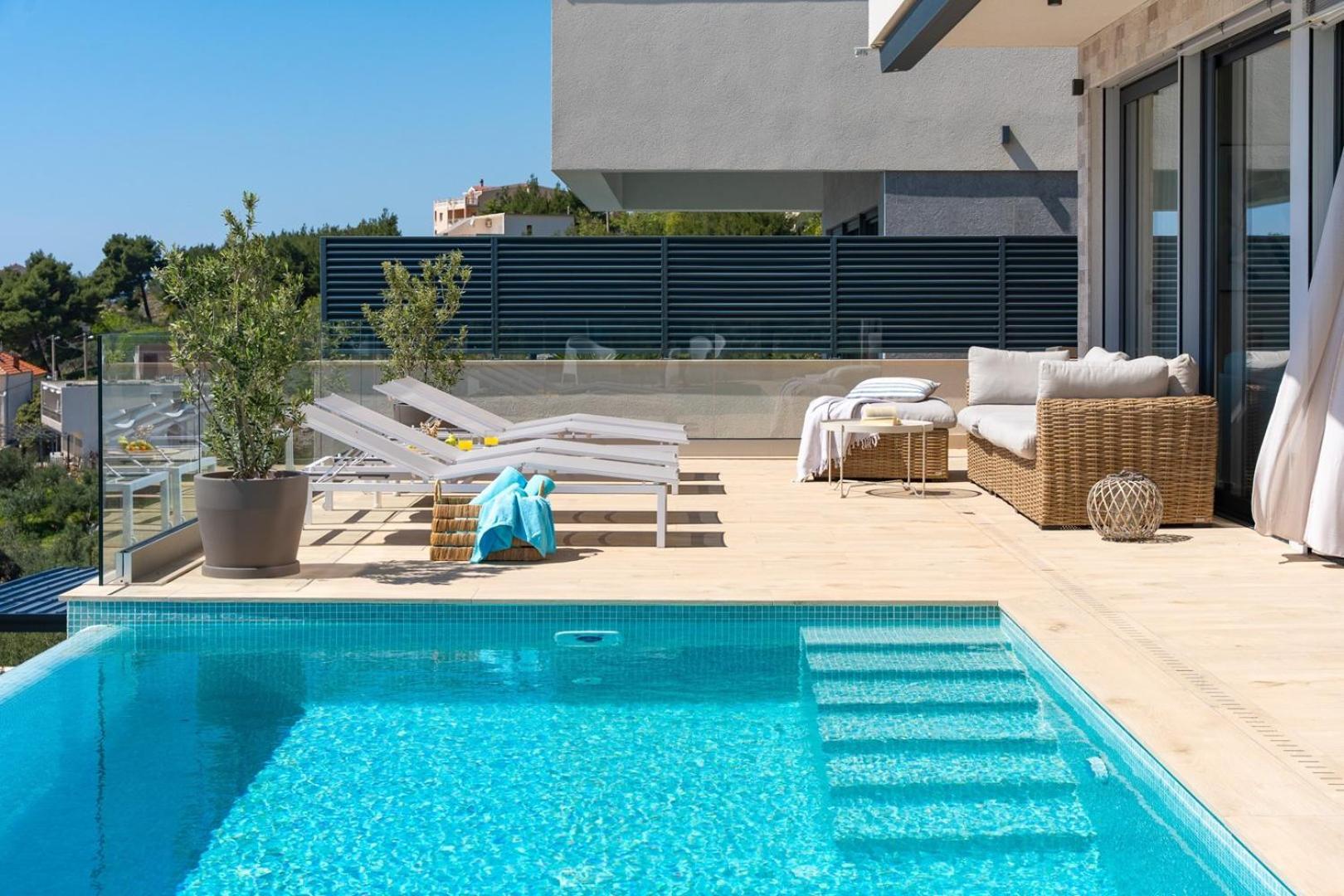 New! Ocean View Villa Йесенице Екстериор снимка